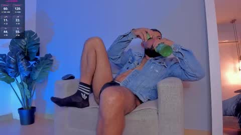 Kylliam Levis online show from 2, 12, 2025