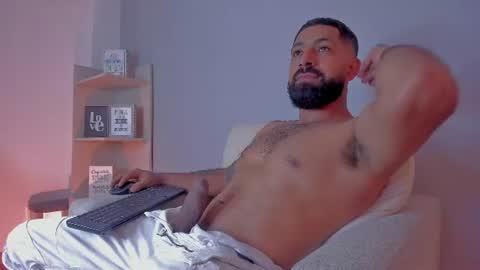 Kylliam Levis online show from 25, 6, 2026