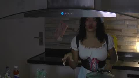 schedule 300 pm - 1100pm colombia time online show from 3, 10, 2025