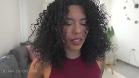 schedule 300 pm - 1100pm colombia time online show from 9, 1, 2026