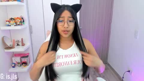 Snapshot of kyy_isa chatting on 26, 9, 2025 IG online show from 26, 9, 2025