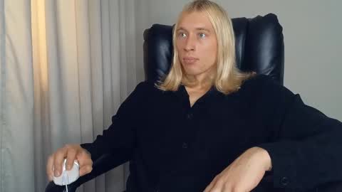 Adonis online show from 9, 9, 2025