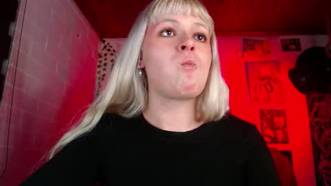 Snapshot of la_femme_fatale_ chatting on 20, 2, 2025 Hanna FREE ONLYFANS online show from 20, 2, 2025