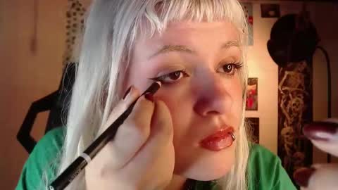 Snapshot of la_femme_fatale_ chatting on 11, 3, 2025 Hanna FREE ONLYFANS online show from 11, 3, 2025