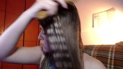 Snapshot of la_femme_fatale_ chatting on 10, 10, 2025 Hanna FREE ONLYFANS online show from 10, 10, 2025