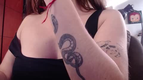 Snapshot of la_femme_fatale_ chatting on 29, 10, 2025 Hanna FREE ONLYFANS online show from 29, 10, 2025