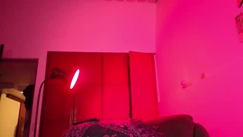 Snapshot of la_femme_fatale_ chatting on 17, 2, 2026 Hanna FREE ONLYFANS online show from 17, 2, 2026