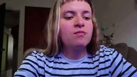 Snapshot of la_femme_fatale_ chatting on 5, 3, 2026 Hanna FREE ONLYFANS online show from 5, 3, 2026