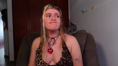 Snapshot of la_femme_fatale_ chatting on 13, 3, 2026 Hanna FREE ONLYFANS online show from 13, 3, 2026