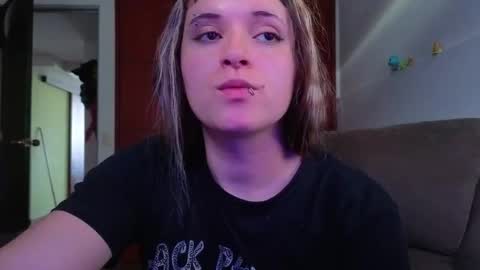 Snapshot of la_femme_fatale_ chatting on 19, 3, 2026 Hanna FREE ONLYFANS online show from 19, 3, 2026