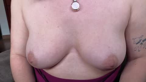 Snapshot of la_femme_fatale_ chatting on 5, 6, 2026 Hanna FREE ONLYFANS online show from 5, 6, 2026