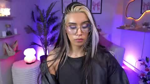 T A T I A N A online show from 28, 7, 2026