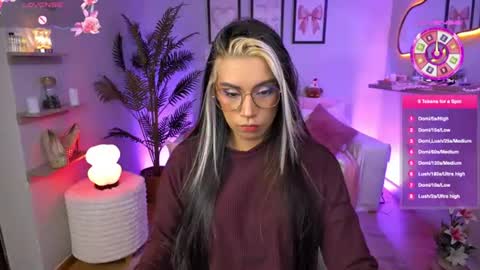 T A T I A N A online show from 29, 7, 2026