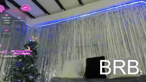 Victoria  online show from 2, 12, 2025