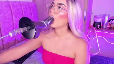 lana  foxx Model  independient online show from 24, 7, 2026
