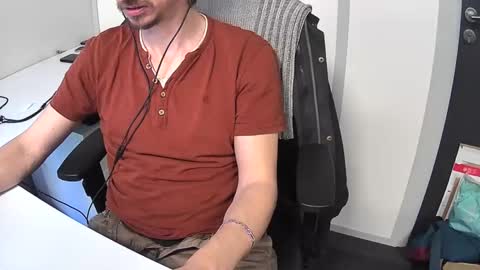 Snapshot of labelette007 chatting on 5, 3, 2025 labelette007 online show from 5, 3, 2025