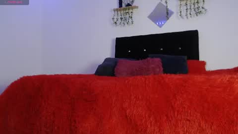 labrinthteasing online show from 13, 7, 2026