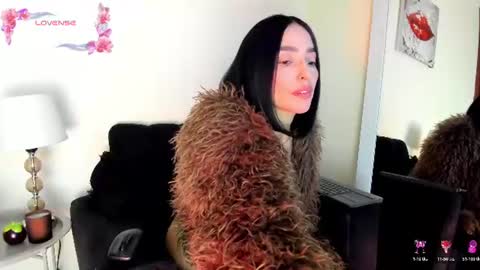 lace_victoria online show from 10, 7, 2026