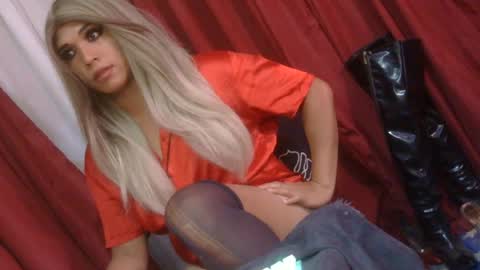 Snapshot of lady_athenax chatting on 22, 6, 2026 Athena online show from 22, 6, 2026