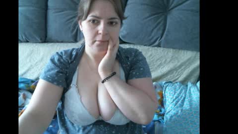 lady cute cat29 online show from 16, 1, 2026