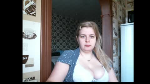 lady cute cat29 online show from 10, 4, 2026