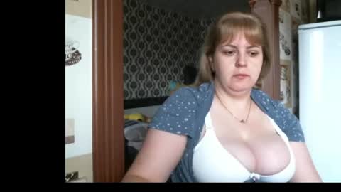 Snapshot of lady_cute_cat chatting on 7, 7, 2026 lady cute cat29 online show from 7, 7, 2026