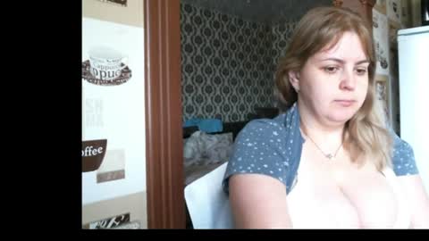 Snapshot of lady_cute_cat chatting on 15, 7, 2026 lady cute cat29 online show from 15, 7, 2026