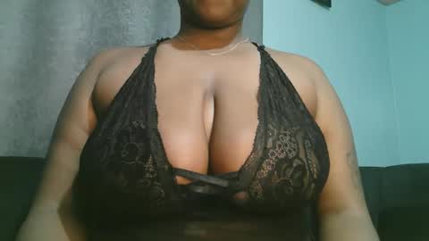 lady_dearra online show from 5, 5, 2026