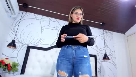 LADY  online show from 23, 5, 2026