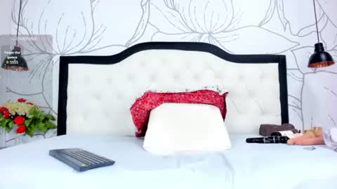 LADY  online show from 25, 7, 2026