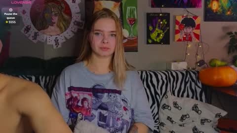 KENDALL  NATHANPVT IS OPEN online show from 18, 9, 2025