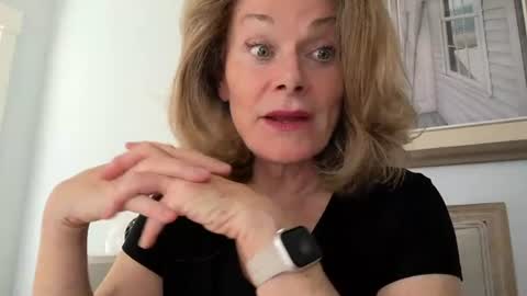 Snapshot of ladybabs chatting on 7, 8, 2026 Ladybabs online show from 7, 8, 2026