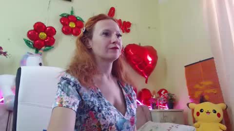Sima Ladybigsmile online show from 18, 2, 2025