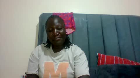 lindah32 online show from 17, 2, 2025