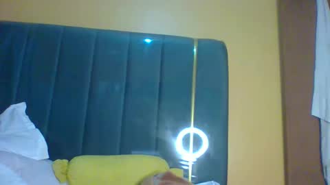 lindah32 online show from 22, 9, 2025