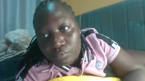 lindah32 online show from 23, 11, 2025