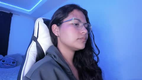  Lady  online show from 24, 2, 2025