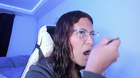  Lady  online show from 30, 9, 2025