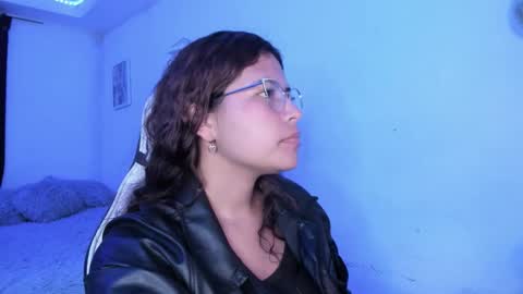  Lady  online show from 25, 11, 2025