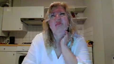 ladycharisma online show from 17, 4, 2026