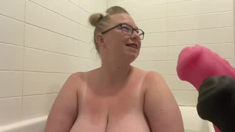 Snapshot of ladycherielynn chatting on 29, 7, 2026 LadyCherieLynn online show from 29, 7, 2026