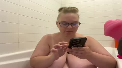 Snapshot of ladycherielynn chatting on 7, 8, 2026 LadyCherieLynn online show from 7, 8, 2026