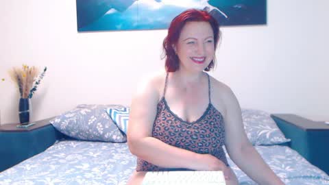Snapshot of ladyelizabeth777 chatting on 8, 4, 2026 Beth online show from 8, 4, 2026