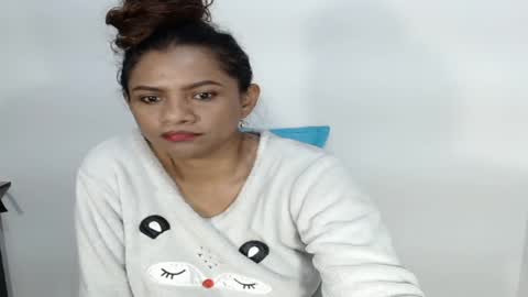 lady online show from 28, 4, 2026