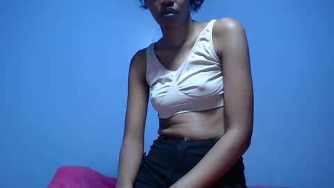 ladyqeeen online show from 17, 2, 2025