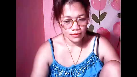 Snapshot of ladysweet4u69 chatting on 8, 6, 2026 ladysweet4u69 online show from 8, 6, 2026
