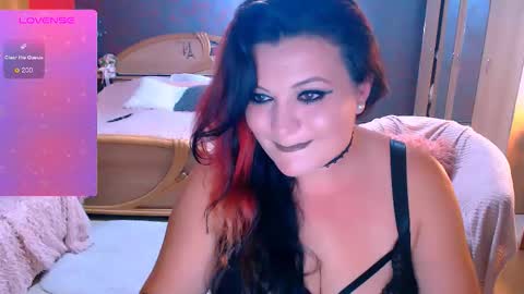 Snapshot of lagerthaa1 chatting on 28, 9, 2025 Arielle online show from 28, 9, 2025