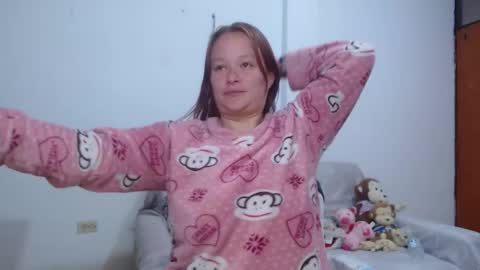  paola and a guest lol    online show from 27, 9, 2025