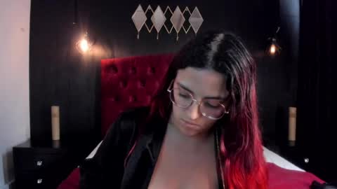 Laia  online show from 29, 4, 2026