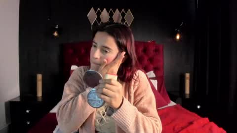 Snapshot of laia_jonees chatting on 15, 7, 2026 Laia online show from 15, 7, 2026